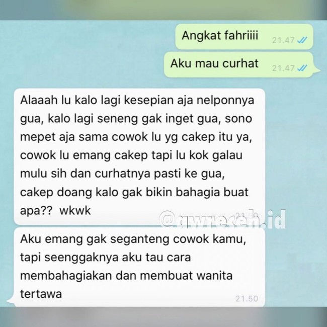 Niatnya mau curhat eh malah jadi dicurhatin balik. Nggak cuma dicurhatin balik tapi juga kena omelan. Ada yang pernah kayak gini juga nggak? Foto: Instagram/@awreceh.id