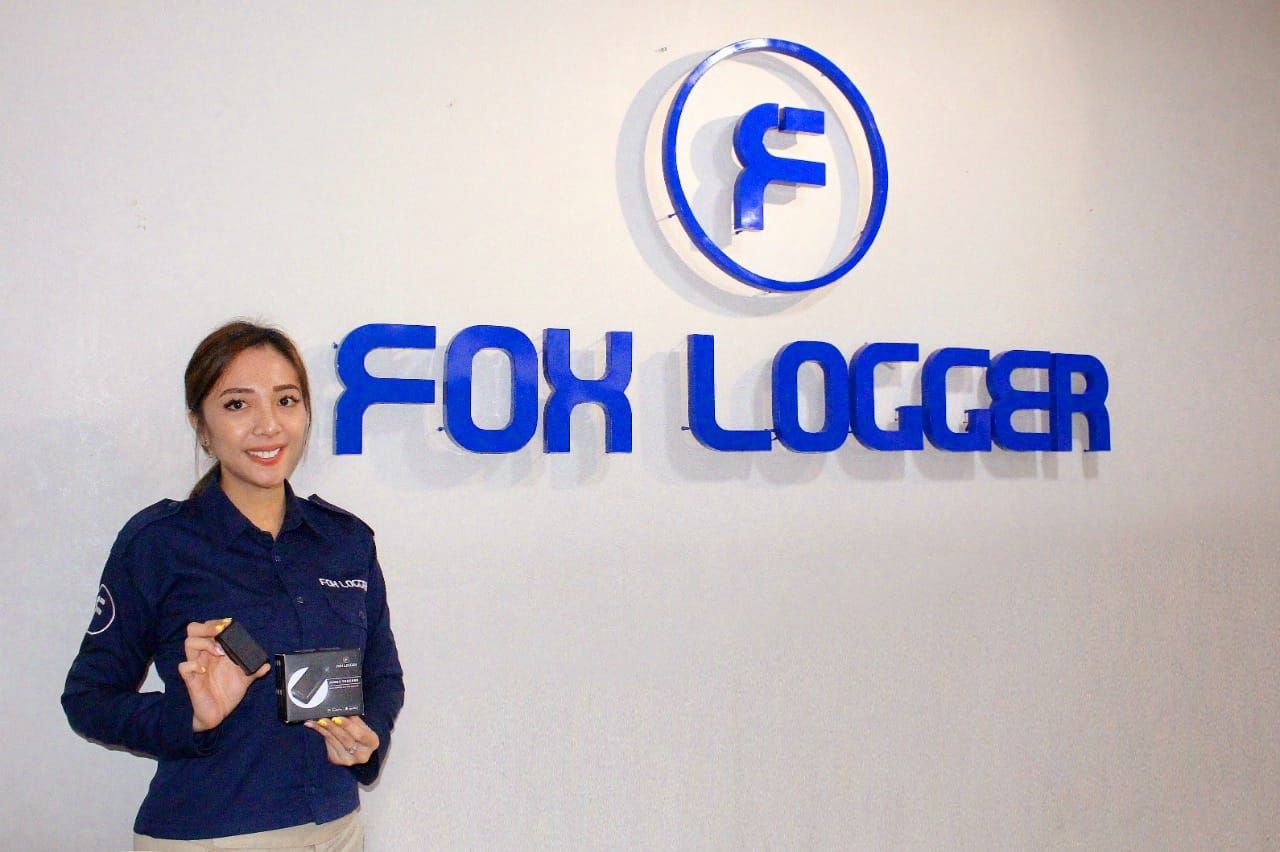 Fox Logger memiliki alat yang bisa memantau pergerakan kendaraan secara real time dan ampuh mematikan kendaraan dari jarak jauh bila terjadi pencurian.