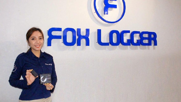 Fox Logger memiliki alat yang bisa memantau pergerakan kendaraan secara real time dan ampuh mematikan kendaraan dari jarak jauh bila terjadi pencurian.