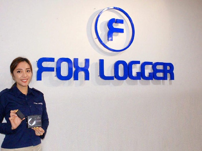 Fox Logger memiliki alat yang bisa memantau pergerakan kendaraan secara real time dan ampuh mematikan kendaraan dari jarak jauh bila terjadi pencurian.