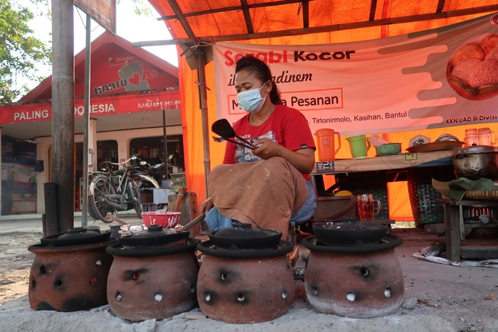 Jajan serabi di Bantul Serabi Kocor Bantul yang Empuk Wangi Jadi Takjil Favorit