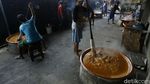 Jelang Lebaran, Pesanan Dodol Betawi Kembali Manis
