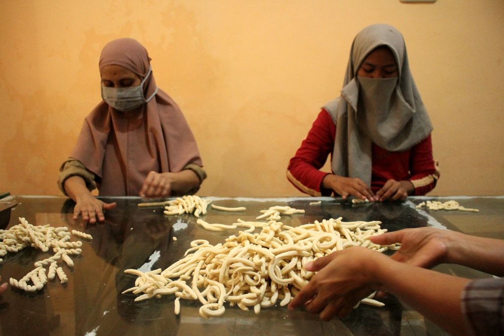 Kriuk Renyah Otere-otere Khas Makassar Jadi Camilan Favorit Lebaran