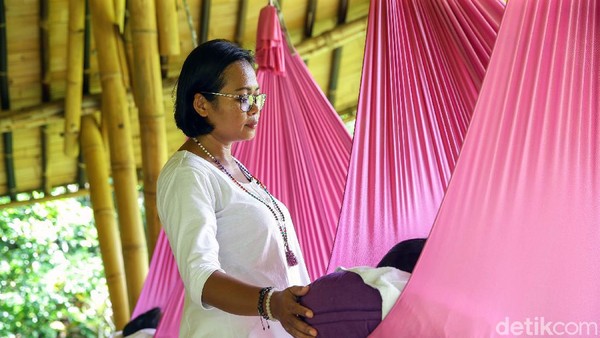 Lelapnya tamu Sacred Nap tergantung dari pelepasan stress yang dilakukan. Semakin cepat rileks maka akan lebih cepat tidur. Lelapnya tamu Sacred Nap tergantung dari pelepasan stress yang dilakukan. Semakin cepat rileks maka akan lebih cepat tidur.