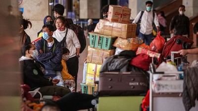 Bandara Soekarno Hatta Ramai Pemudik