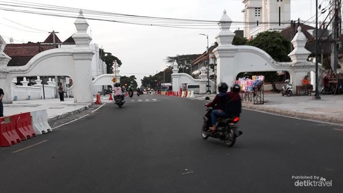 Berbagai bangunan bersejarah peninggalan kesultanan Yogyakarta masih terjaga kelestariannya