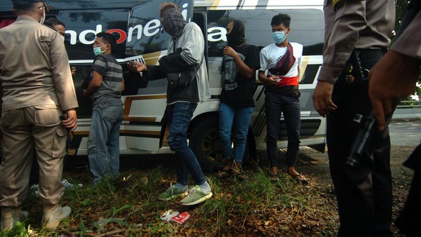 Pengetatan Pemudik Awal di Jalur Selatan