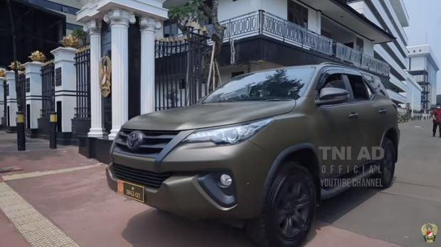 Intip Mobil Dinas Baru TNI AD: Mitsubishi Xpander hingga Toyota Land