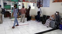 Menurut Kepala BPTJ Polana B Pramesti, langkah ini merupakan tindak lanjut dari terbitnya Peraturan Menteri Perhubungan Nomor 13 Tahun 2021 tentang Pengendalian Transportasi Selama Masa Idul Fitri Tahun 1442 H Dalam Rangka Pencegahan Penyebaran Corona Virus Disease 2019 (COVID-19).