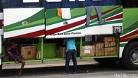Meski layanan AKAP dan AKDP pada Terminal Bus di Jabodetabek akan dihentikan sementara, bukan berarti aktivitas terminal tersebut akan berhenti total. Terminal tetap melayani angkutan perkotaan antar lintas wilayah Jabodetabek.