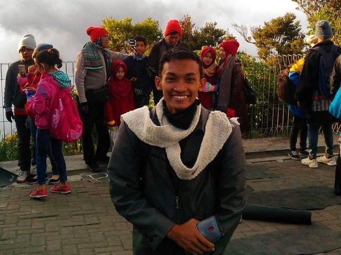 Rahmat Alfian Hidayat (27) Hafiz Asal Mojokerto Terpilih Jadi Imam Masjid di Uni Emirat Arab