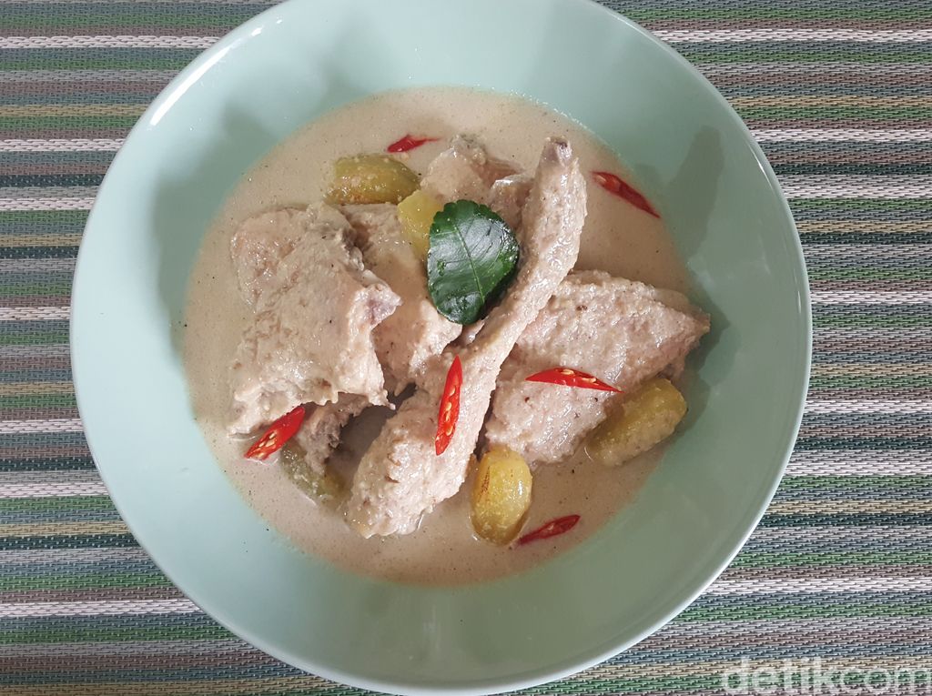 Resep Opor Ayam Putih