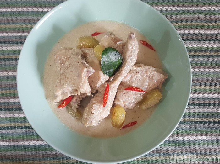 Resep Opor Ayam Putih Resep Opor Ayam Putih