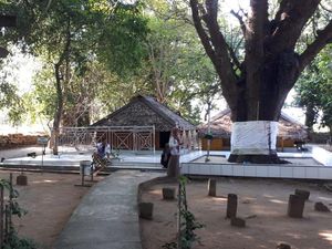 Makam Syech Subakir Kerap Didatangi Warga yang Melakukan Ritual