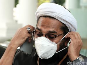 Ngabalin Bela Jokowi soal Pidato Bipang Ambawang: Presiden Semua Agama