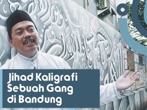 Dalang di Balik Mural Kaligrafi Gang Sempit Bandung