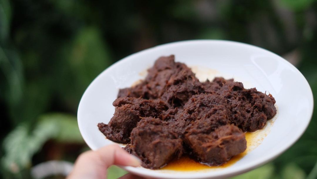 5 Tempat Pesan Rendang Online, Ada Rendang Sapi dan Paru Enak