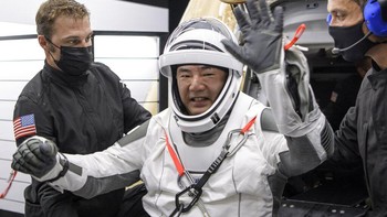 Bulan Oktober 2021, SpaceX akan kembali menerbangkan astronaut ke ISS. Foto: AP/Bill Ingalls