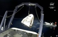 Astronaut NASA kembali dengan kapsul SpaceX