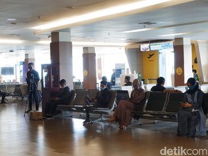 H-3 Larangan Mudik, Bandara Husein Sastranegara Bandung Sepi