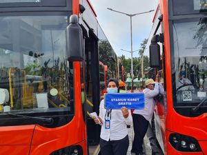 20 Bus Gratis Disiapkan Angkut Warga ke Stasiun Terdekat dari Tanah Abang