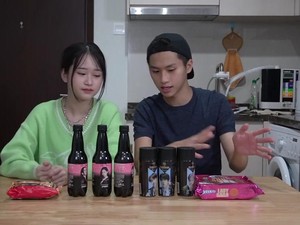 YouTuber Ini Coba Pepsi Blackpink hingga Oreo Lady Gaga, Gimana Rasanya?