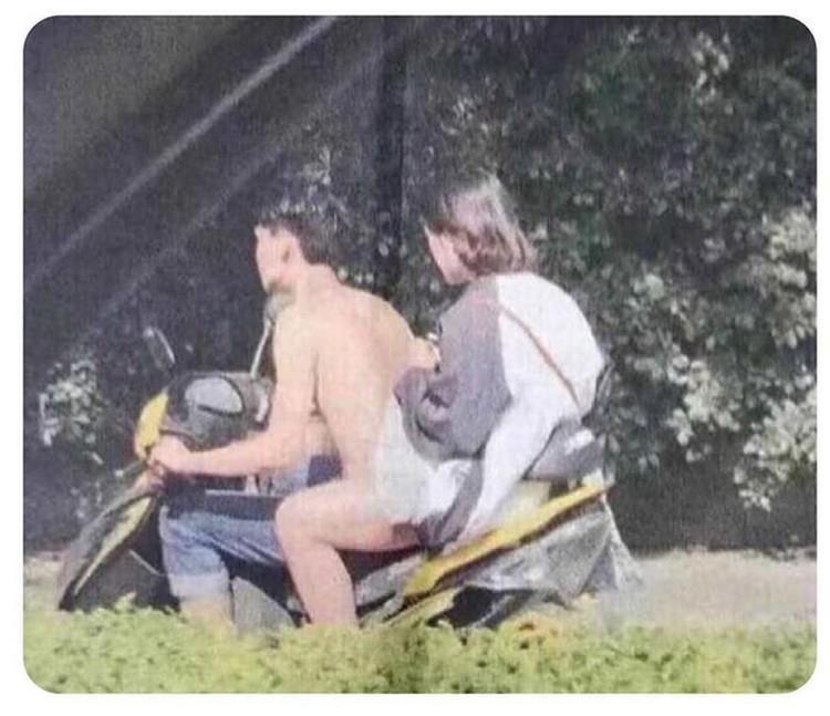 Foto yang mengecoh mata Foto yang mengecoh mata