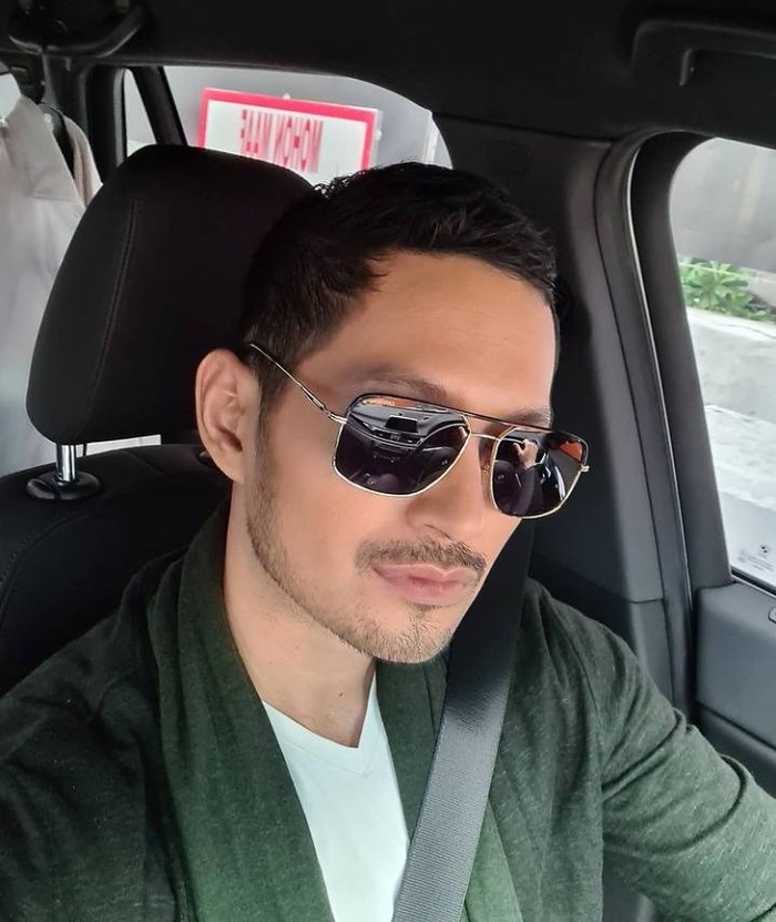 Gaeri foto evan sanders Intip Kebersamaan Evan Sanders, 'Nino' Ikatan Cinta Saat Makan Bareng Sahabat