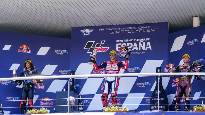Indonesia Racing Team melalui pebalap Federal Oil Gresini Team meraih podium juara di Moto2 Spanyol, Minggu (2/5/2021)