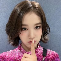 Pasalnya, Yoona debut sebagai visual dan center Girls’ Generation pada 2007 silam. Sejumlah foto J STAYC pun menunjukkan kemiripannya dengan bintang The K2.  Foto: dok. HIGH UP Entertainment