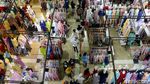 Foto: Thamrin City yang Ramai Dikunjungi Warga Jelang Lebaran