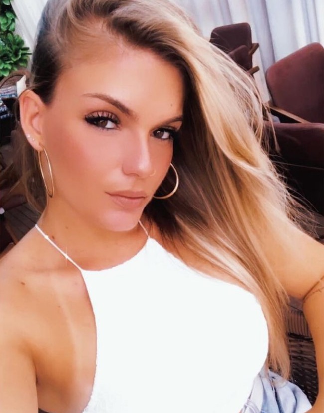 Inilah potret Jessyca Egler di Instagramnya. Di media sosialnya itu, Jessyca kerap mengunggah pesona cantik dan seksinya.  Foto: Instagram