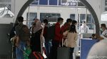Stasiun Pasar Senen Ramai Jelang Pengetatan Larangan Mudik