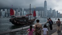 Hong Kong. Hong Kong melarang penerbangan dari India sejak 20 April selama 14 hari. Chris McGrath/Getty Images  