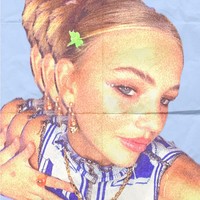 Melihat keunikannya, tak heran jika Mia Regan disebut calon supermodel sekaligus sosialita masa depan. Foto: Instagram @mimimoocher