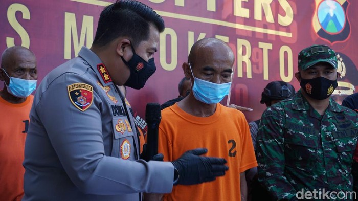 pembuat petasan di mojokerto