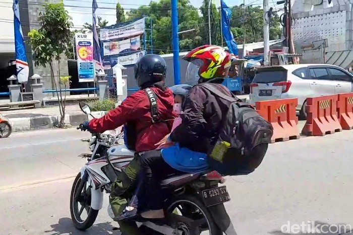 Pemudik Motor di Pantura, Lolos Tanpa Penyekatan