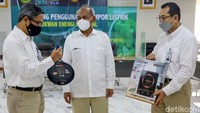 Selain itu, PLN juga berkomitmen untuk terus mengajak berbagai pihak berkolaborasi dalam memasyarakatkan kompor induksi menjadi kompor ‘kekinian’ bagi seluruh rakyat Indonesia, sekaligus memastikan kesiapan seluruh ekosistem dan stakeholder terkait.