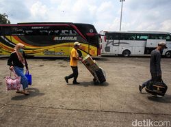 Terminal Kalideres Wajibkan Penumpang AKAP Vaksin COVID-19 Booster