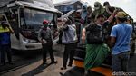 Saat Warga Mudik Lebih Awal Demi Lebaran di Kampung Halaman