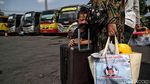 Saat Warga Mudik Lebih Awal Demi Lebaran di Kampung Halaman