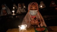 Begitu juga yang dilakukan para santri di pondok pesantren Nurul Hidayah Al-Mubarokah.  