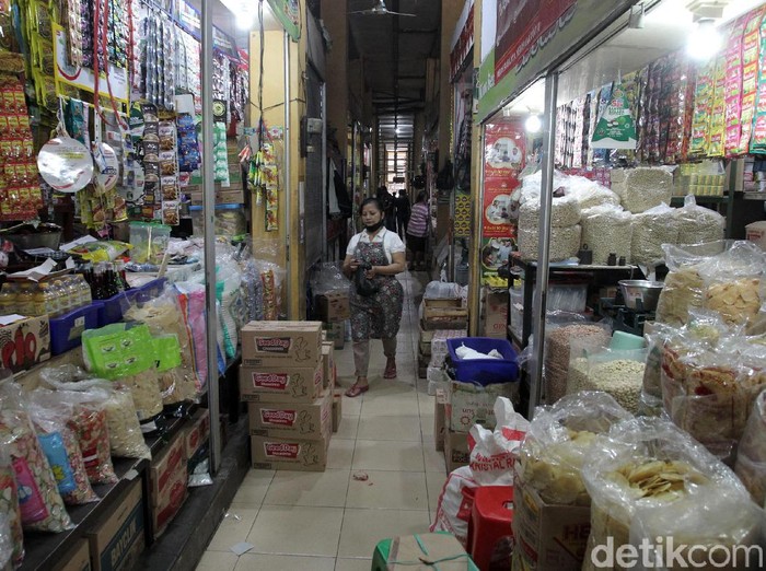 Menjelang hari raya Idul Fitri 2021, Tim Pengendali Inflasi (TPID) DI Yogyakarta melakukan pemantauan di berbagai pasar baik tradisional maupun modern. Hasilnya, Aman!