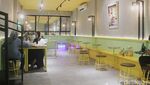 Cicip Burger Traffic Bun Fadil Jaidi yang Antreannya Panjang