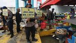 Aktivitas Mudik Lokal di Pelabuhan Sungai Musi