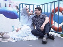 Anak Masuk Pesantren Tanpa Air Mata, Ini Cara Didik Ustaz Solmed dan Istri