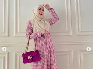 Ustaz Solmed Ngutang Rp 200 Ribu ke April Jasmine, Ini Gaya Mewah Sang Istri