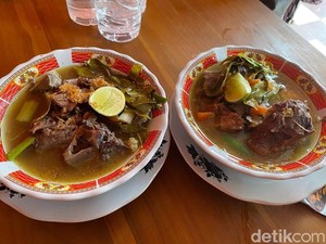 Berbuka dengan Menu Gagal Diet dan Es Dawet Kecap di Sini