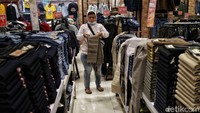 Menteri Koordinator Perekonomian Airlangga Hartarto mengatakan pemerintah terus mendorong pembayaran THR. Menurutnya, THR yang dibayarkan dapat mendorong pertumbuhan ekonomi sebesar 1%.