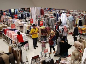 Yuk Bisa Yuk, Borong Baju Lebaran Tapi Tetap Jaga Jarak